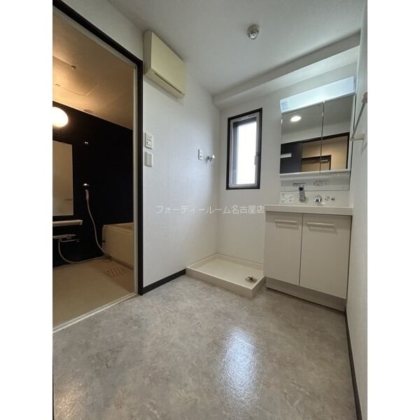 洗面設備　※別号室参考写真