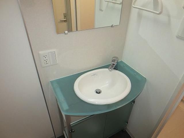 洗面設備　★独立洗面台付き★