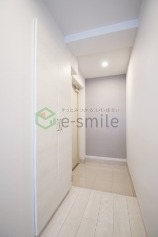 玄関　シンプルで使いやすい玄関です