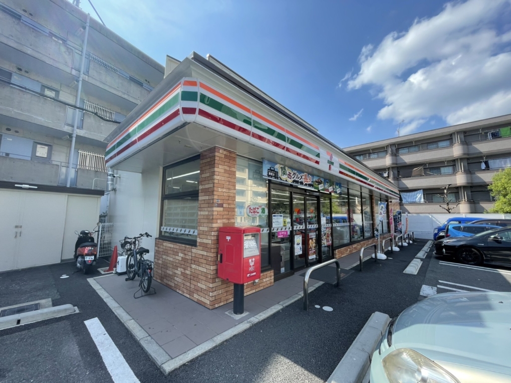 コンビニ　セブンイレブン 枚方伊加賀南町店（コンビニ）まで1245m