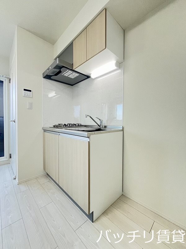 キッチン　画像は同シリーズタイプの為、参考写真になります。