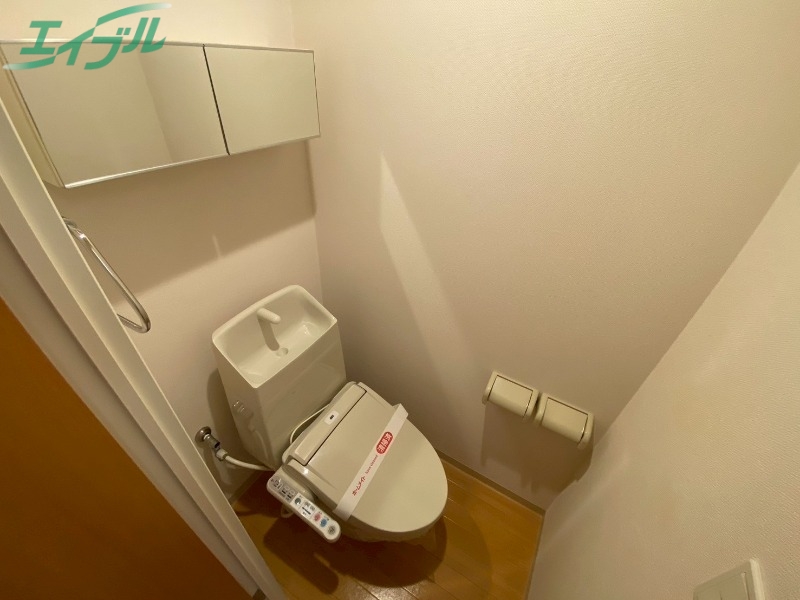 トイレ　同物件別室画像