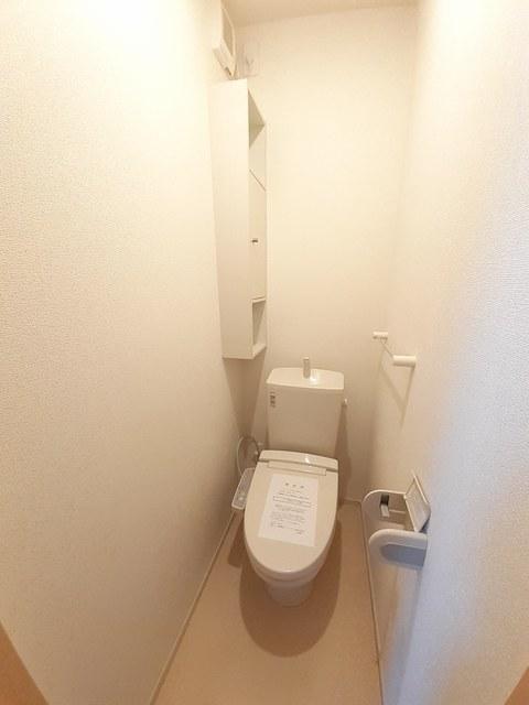 トイレ　温水洗浄便座