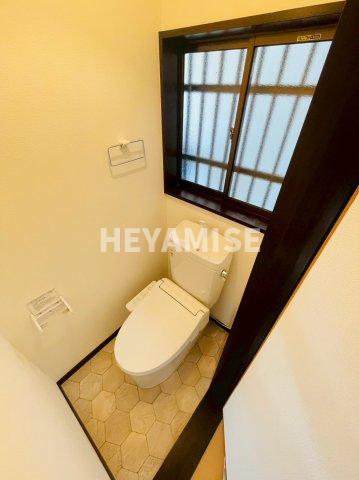 トイレ　※同間取りの別の階のお部屋の画像です※現況を優先します