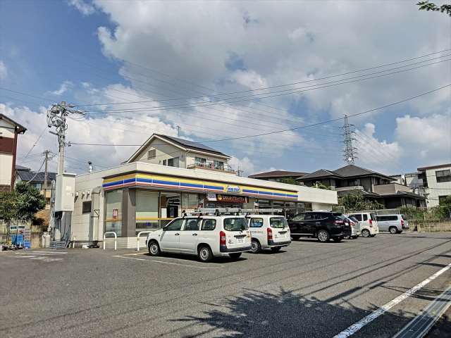 コンビニ　ミニストップ豊明新栄町６丁目店（コンビニ）まで862m
