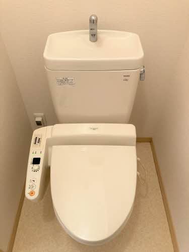 トイレ　トイレ