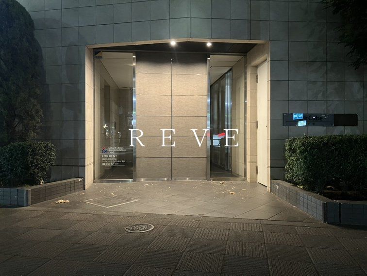 建物外観　エントランス