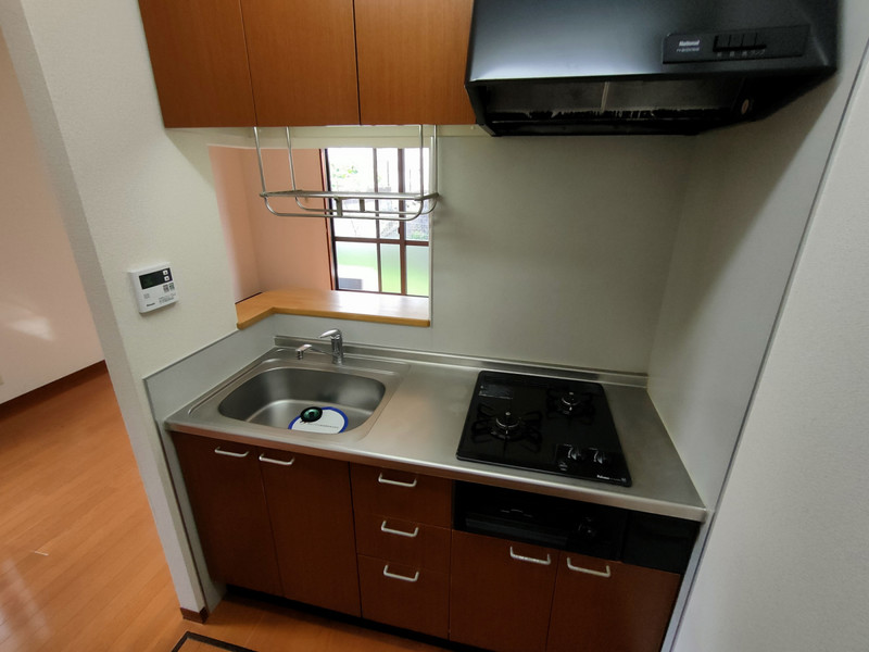 キッチン　反転タイプ写真（101）