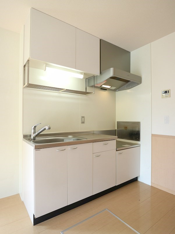 キッチン　トーマスリビングでは、全物件初期費用分割・クレジットカード利