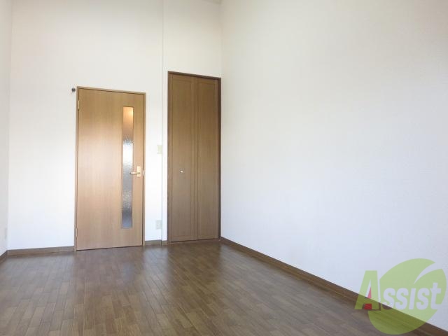 その他部屋・スペース　風通しの良いお部屋、収納もしっかりあります。