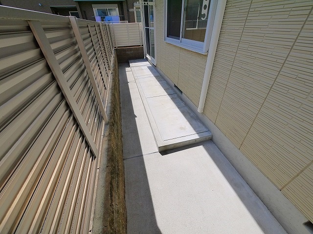 庭　お洗濯に活躍するテラス