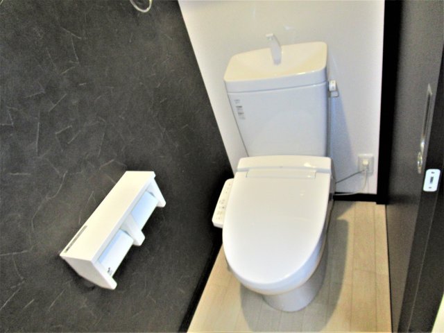 ガルテン宿畑 D棟のトイレ写真