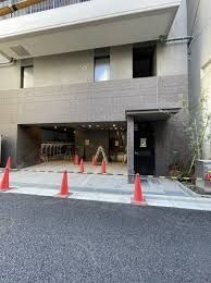 エントランス　清潔なエントランスです