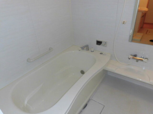 バス・シャワールーム　浴室