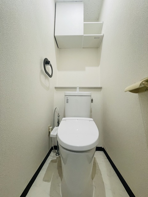 トイレ　※２０２号室参考写真