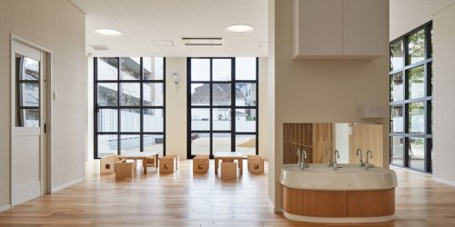 幼稚園・保育園　しらかし保育園（幼稚園・保育園）まで1293m