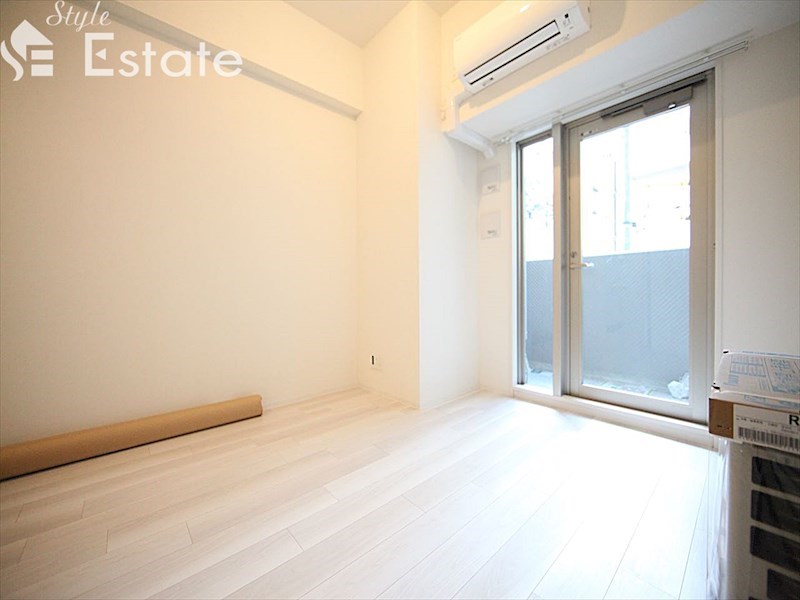 居室・リビング　内装