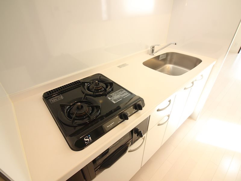 キッチン　同物件別部屋イメージ