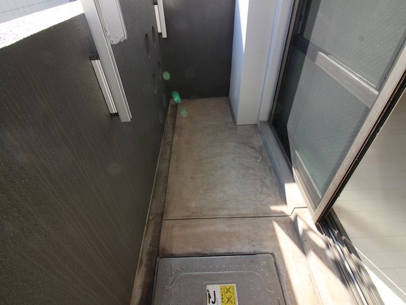 バルコニー　同物件別部屋イメージ