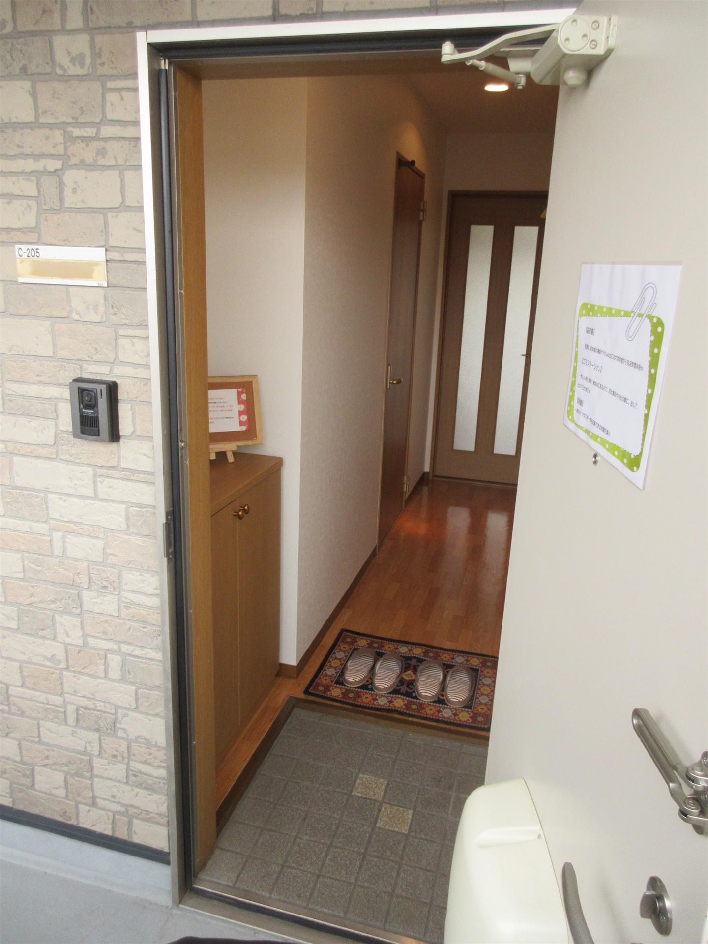 玄関　シューズボックス付き玄関☆