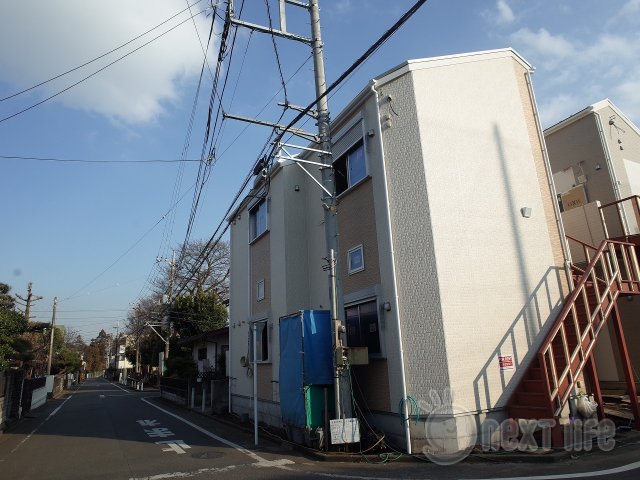 建物外観　ルピナス