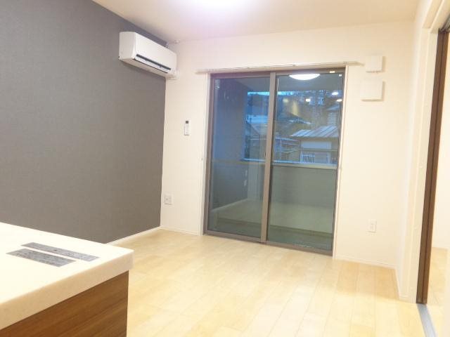居室・リビング　明るいお部屋です。