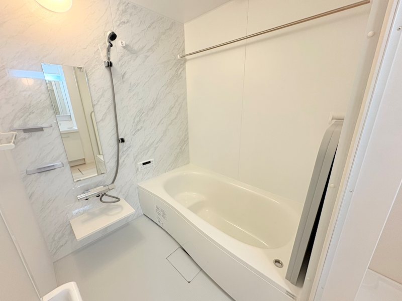 バス・シャワールーム　他号室参考写真