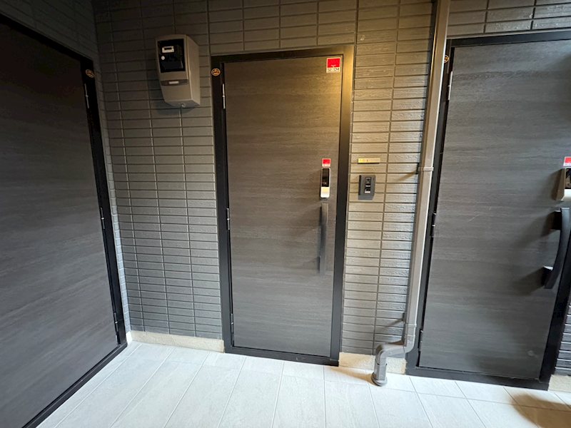 玄関　他号室参考写真