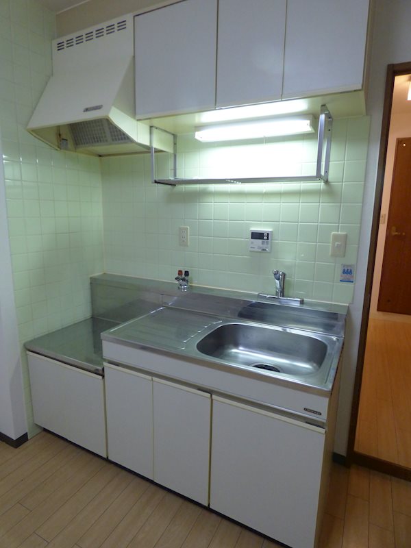 キッチン　※同タイプの他のお部屋です