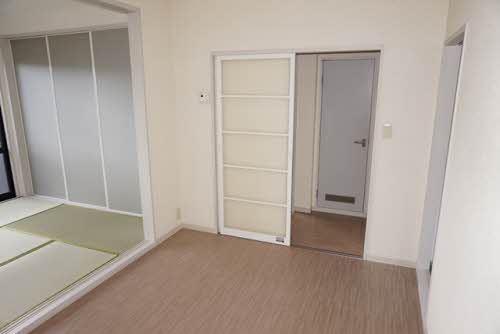 居室・リビング　明るい室内です♪