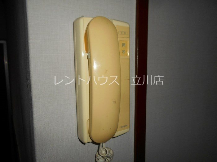 セキュリティ　同物件別部屋参考写真です