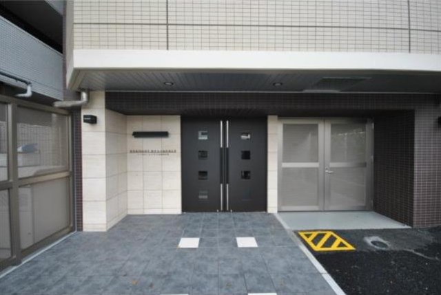 エントランス　エントランス