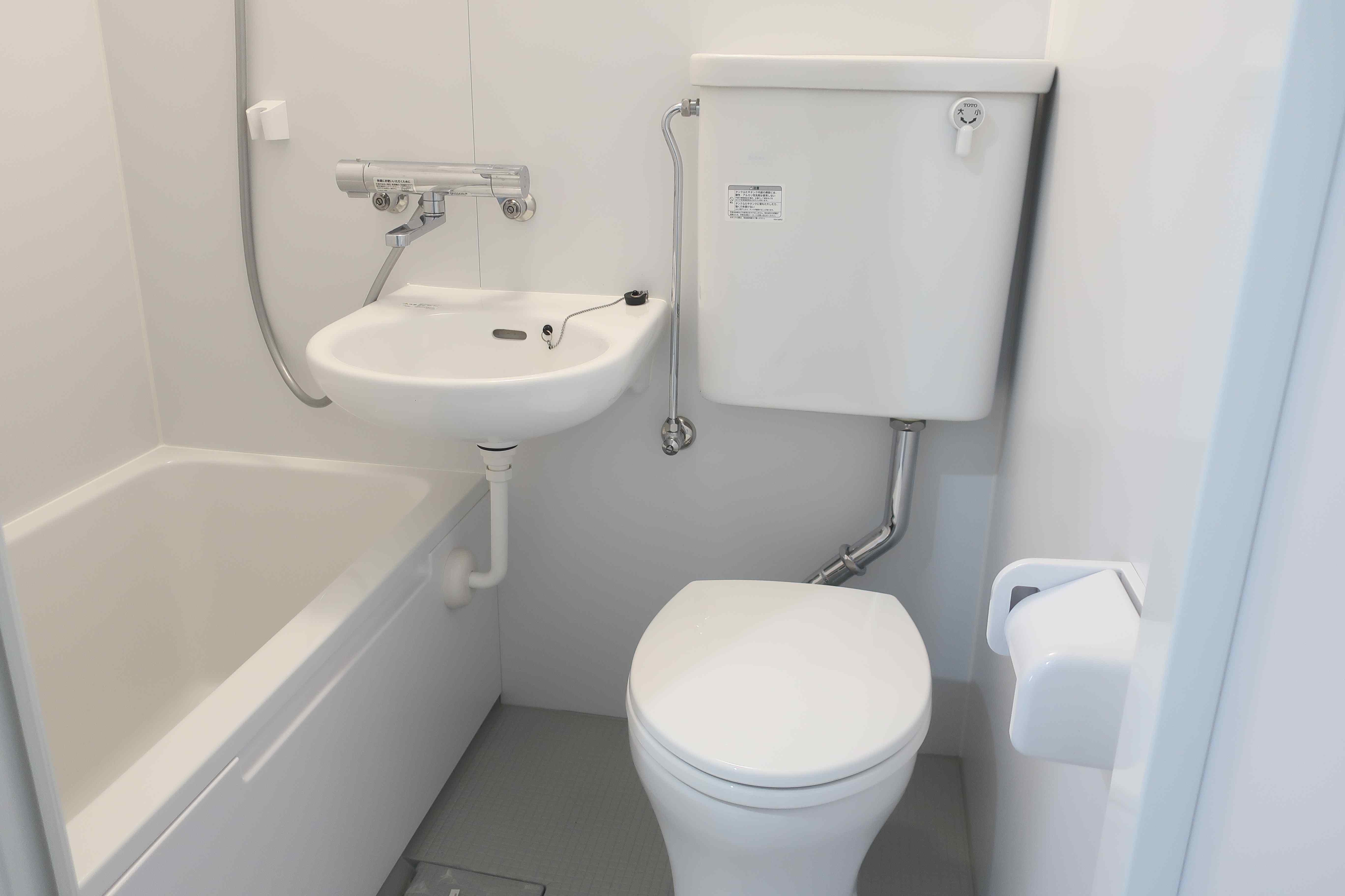 バス・シャワールーム　全て新品