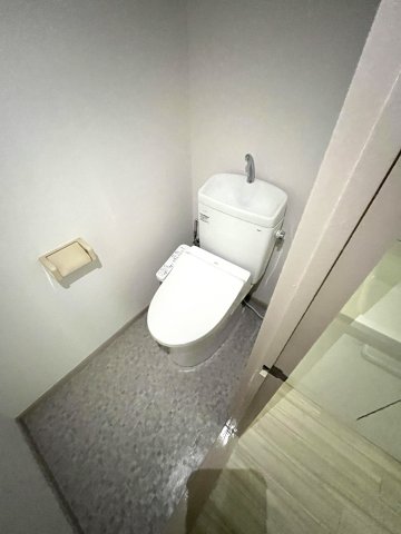 トイレ　落ち着いたトイレです