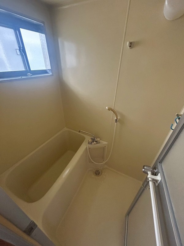 バス・シャワールーム　他室参照(リフォーム前)