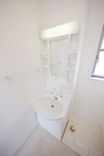 洗面設備　★嬉しい独立洗面台です★