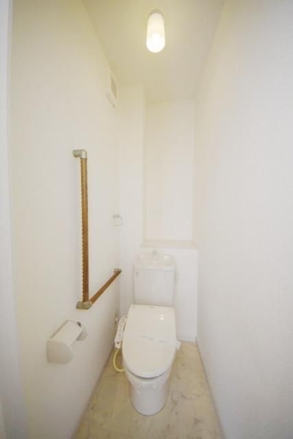 トイレ　★清潔感のあるトイレです★