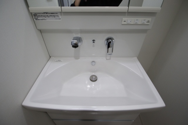 洗面設備　※別号室の参考写真です※