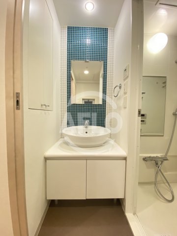 洗面設備　ルクレ北堀江　独立洗面台