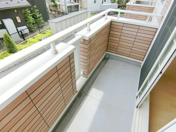 バルコニー　★最上階角部屋です★