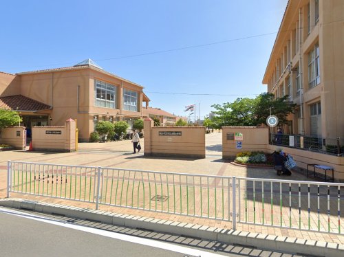 小学校　明石市立大久保南小学校（小学校）まで1997m