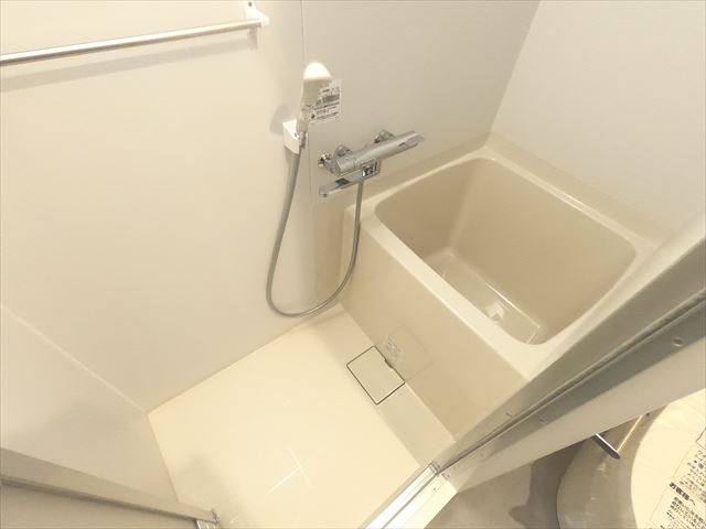 バス・シャワールーム　浴室