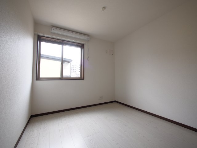 居室・リビング　7.9帖の洋室