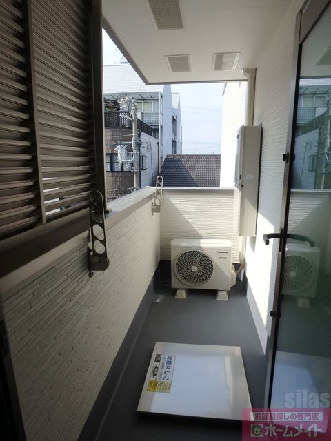 バルコニー　同メーカー施工例。