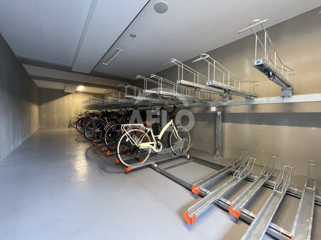 その他共有部分　エスリード新大阪ザ・プレミアEAST　駐輪場