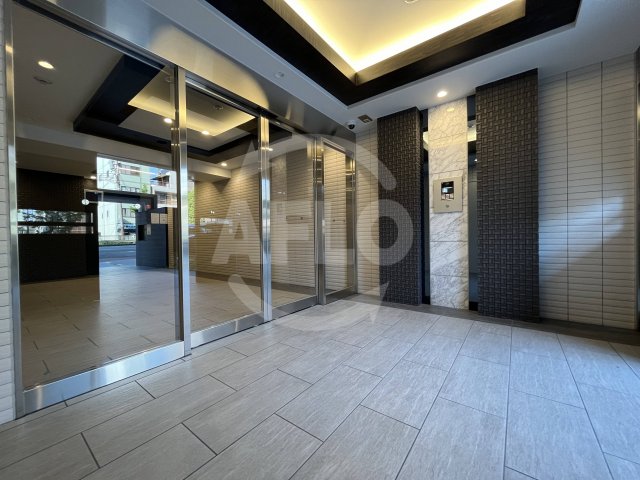 ロビー　レオンヴァリエ大阪ベイシティII　ロビー