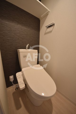 トイレ　レオンヴァリエ大阪ベイシティII　温水洗浄便座