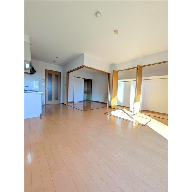 居室・リビング　リビング