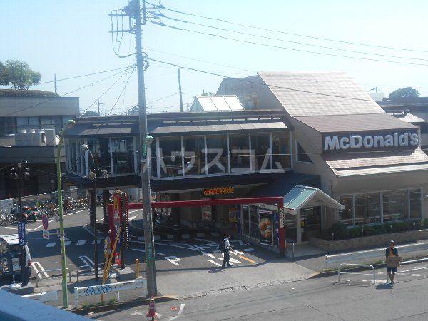 飲食店　マクドナルド 用賀インター店（飲食店）まで419m