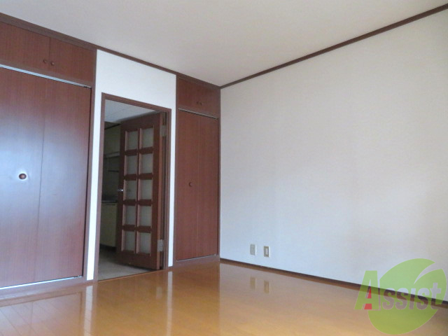 その他部屋・スペース　お部屋は落ち着いた雰囲気のお部屋ですよー。